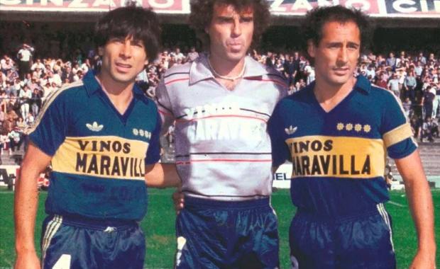 Historias de fútbol y algo más¿Cuáles fueron las primeras publicidades en camisetas de fútbol profesional en Argentina?