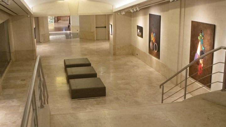 Una galeriade arte subterráneaLlamada Paseo de las Artes.