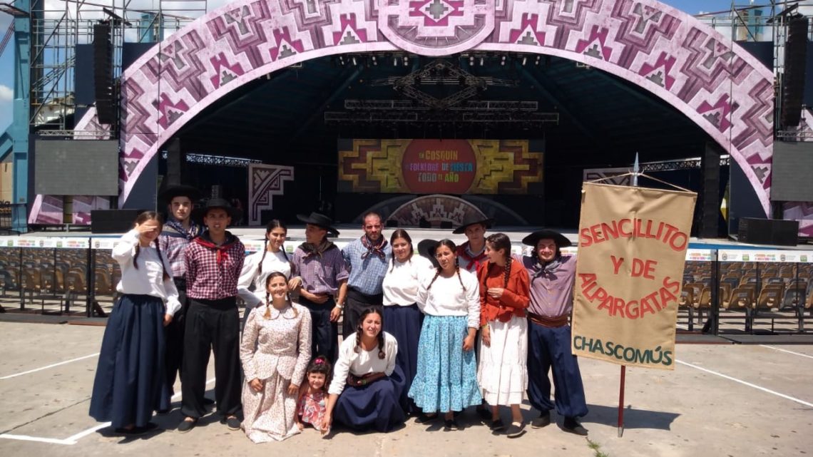 Folclore en CórdobaAmplia repercusión del festival «Cosquín Joven»