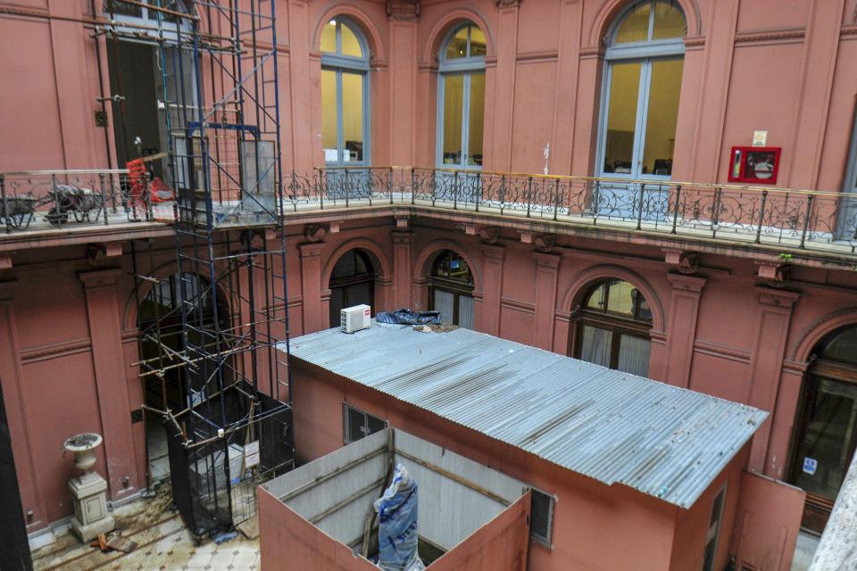 Faltan también varios objetos de valor históricoDenunciaron a Macri por la destrucción de la Casa Rosada y la demolición de una valiosa escalera