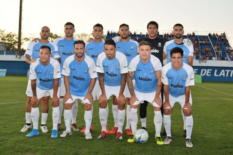 Fútbol del InteriorCiudad Bolívar, el sueño de Marcelo Tinelli, ya está en marcha, y debutó con un empate en Olavarría ante Racing