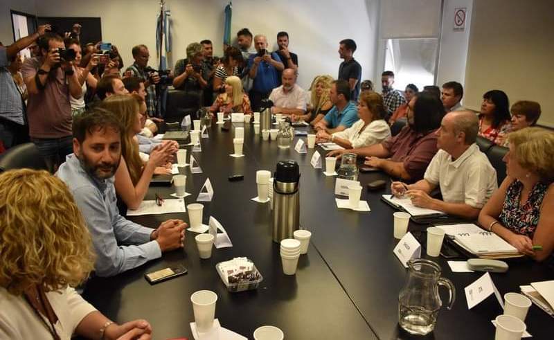 Para este juevesEl Gobierno bonaerense convocó a los gremios docentes a una reunión paritaria