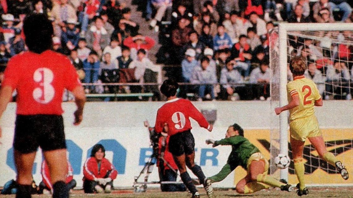 Historias de fútbol y pasiónEl gol de Percudani a los ingleses, en medio del presente chileno y académico