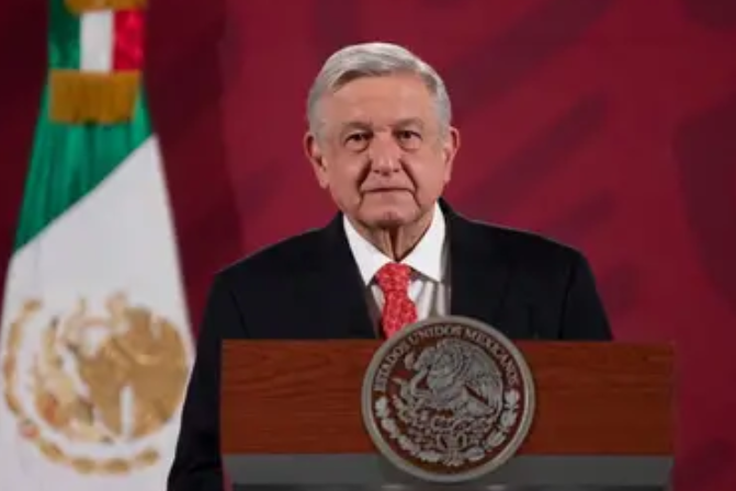 El presidente de México“Nuestras heroínas”: López Obrador felicitó a las enfermeras por su labor ante el coronavirus