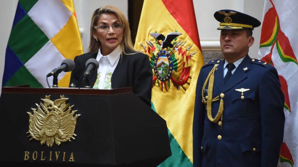 Llamados a movilizaciones popularesMientras en Bolivia se acumulan los cadáveres, Yeanine Añez busca suspender las elecciones