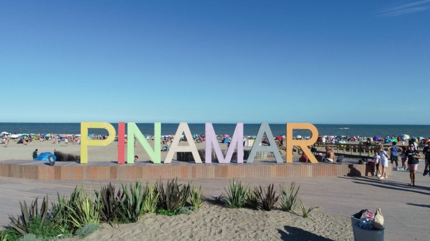 Temporada de veranoPinamar buscará cobrar una tasa de $100 pesos por turista