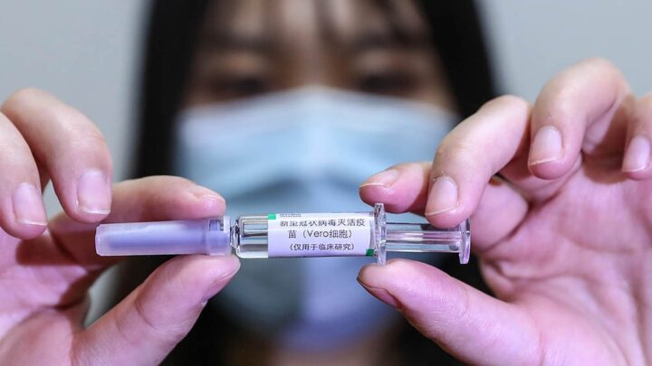 CoronavirusUn millón de dosis de la vacuna china Sinopharm llegará esta semana y se espera otro lote de Sputnik