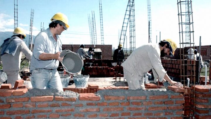 Inspeccionaron 38 obrasLa AFIP detectó 35% de irregularidades laborales en obras en construcción