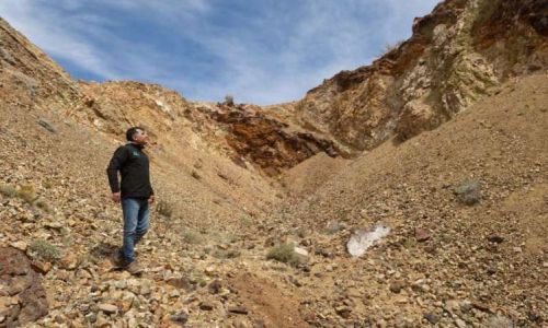 La Nación dice que hay que «revertir» las leyes contra la mineríaNación quiere terminar con las leyes antimineras