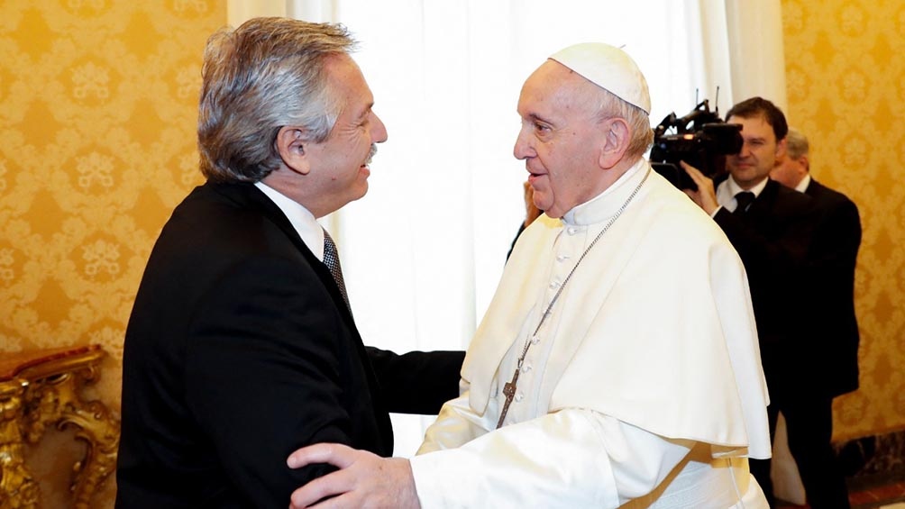 Gira EuropeaEl Presidente se reunió a solas con el papa Francisco en el Vaticano