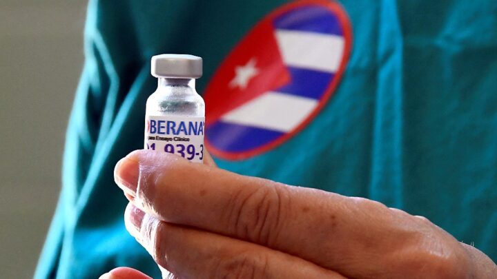 CoronavirusLas vacunas Soberana 02 y Abdala de Cuba llegarían a la Argentina en agosto