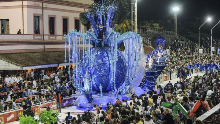 Carnaval del PaísEl Carnaval del País en Gualeguaychú prevé volver en 2022 con las cinco comparsas