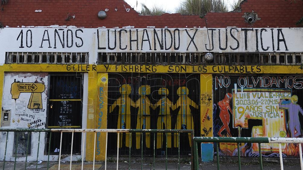 Familiares de las víctimas y sobrevivientesPiden convertir en centros de memoria a Cromañón y al taller clandestino de Luis Viale