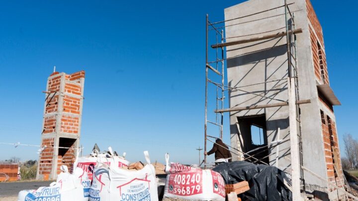 MonteAvanza la construcción del nuevo pórtico de ingreso a la ciudad de San Miguel del Monte