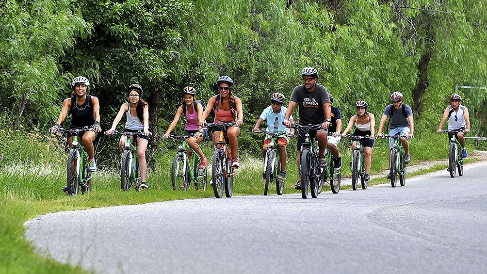 TurismoSan Rafael, una ciudad de ciclistas que extiende esta actividad a los turistas