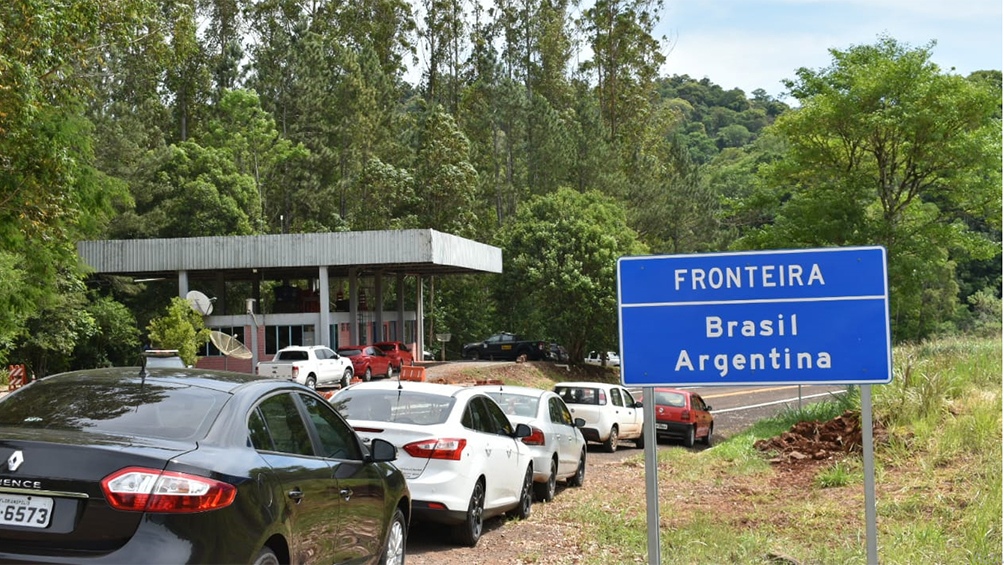 CoronavirusEl Gobierno anunció la reapertura de los pasos fronterizos con Brasil y Uruguay