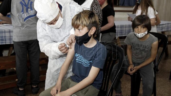 Documento de SAPPLas cuatro razones para vacunar a los niños, niñas y adolescentes