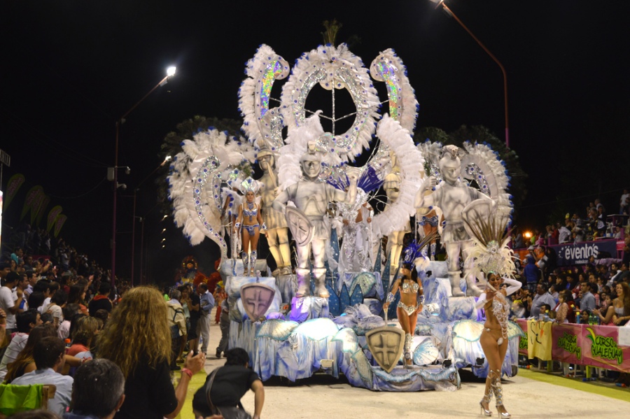 Edición 2022El Carnaval de Gualeguaychú tendrá una batucada 100% de mujeres por primera vez en su historia
