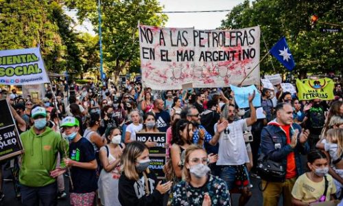 Se realizaron movilizaciones en todo el país bajo la consigna "Mar Argentino Sin Petroleras"Importantes marchas por un «Mar Argentino Sin Petroleras»