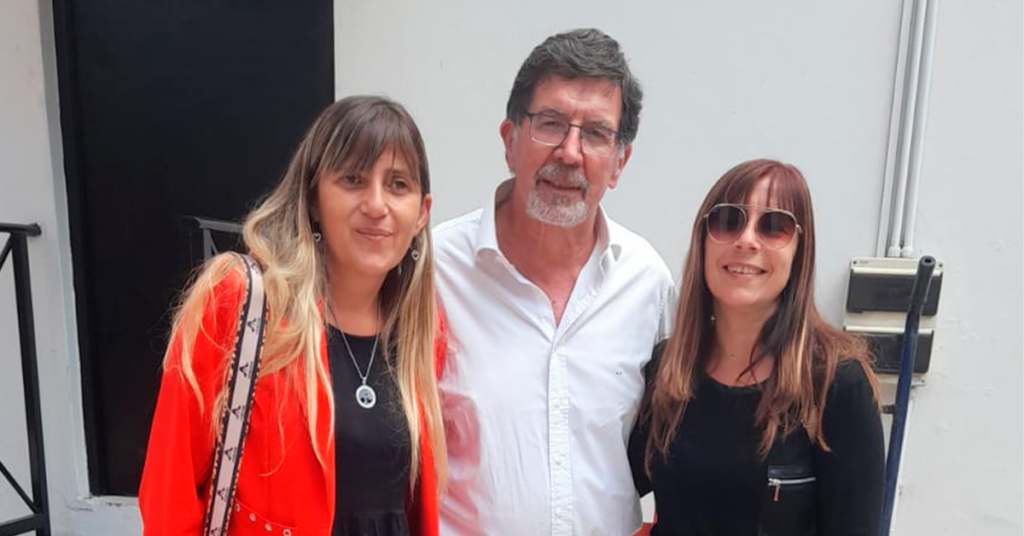 Las inspectoras regionales de la Región Educativa 17, María Giribaldi y Lorena Silva, junto al ministro Sileoni