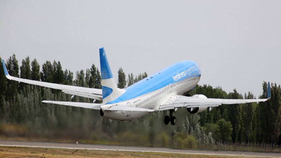 A partir de JulioAerolíneas Argentinas volará diariamente desde Aeroparque a Bogotá