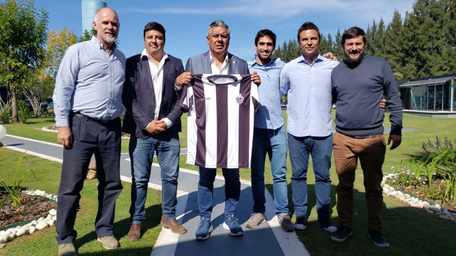  El 7 de MayoEl club más viejo del fútbol argentino debuta en la Primera D