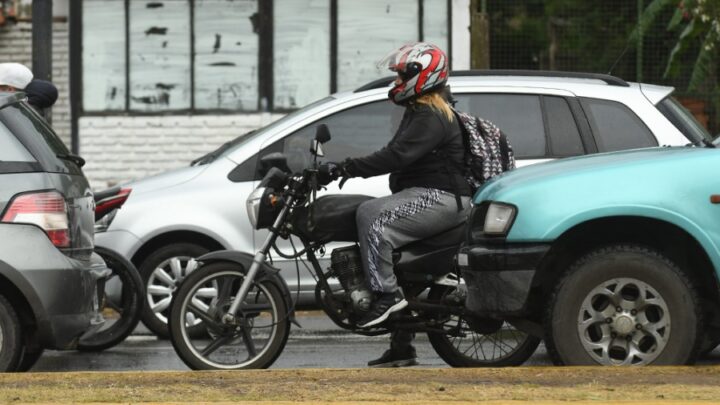 CABAEl 65% de los conductores del AMBA considera que el uso del casco en motos se cumple «poco» o «nada»