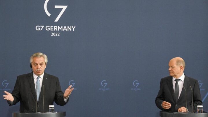 Viaje a AlemaniaFernández va a la Cumbre del G7 para advertir el impacto de la guerra en el hemisferio sur