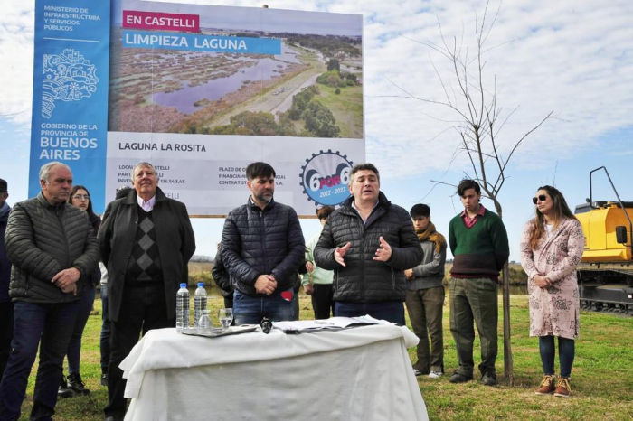 Recursos hídricosCastelli: comienzan los trabajos de limpieza de Laguna La Rosita