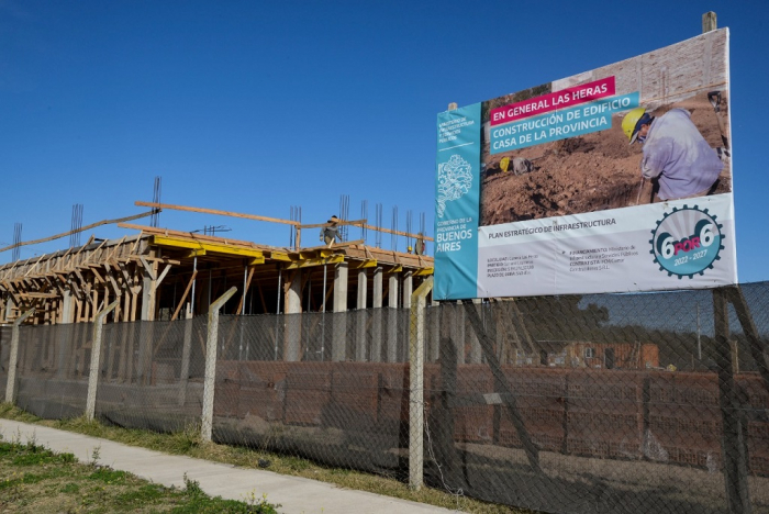 Casas de la Provincia: Avances de obra en 25 de Mayo, Chascomús y Las Heras