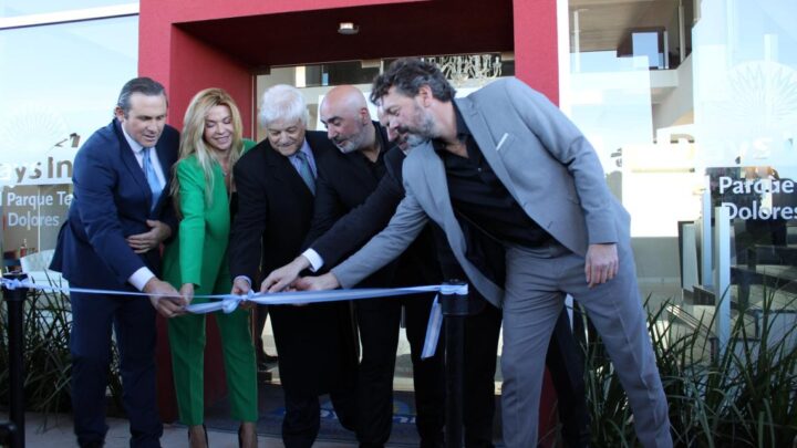 DoloresLa cadena Days Inn inauguró un nuevo hotel en el parque termal de Dolores