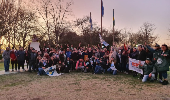 DoloresEl peronismo dolorense se manifestó en apoyo a Cristina Kirchner