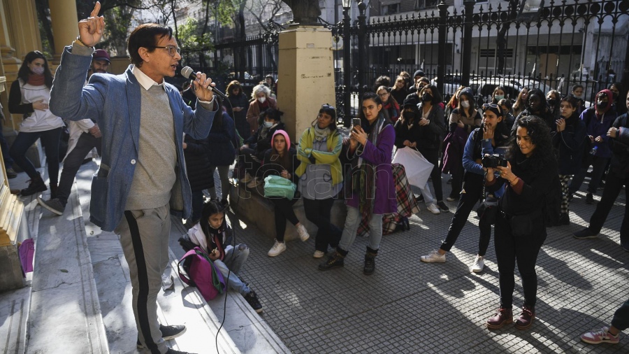ProtestasSe extienden las tomas en las escuelas públicas porteñas por demandas del alumnado