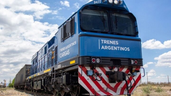 Tras 7 añosVuelve el servicio de trenes de cargas entre Argentina y Paraguay