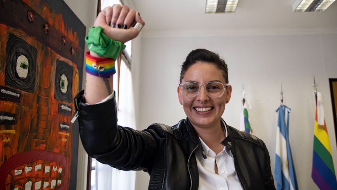 Nueva Ministra de Mujeres, Géneros y Diversidad, Ayelén Mazzina«Ser ministra es un desafío personal para mí y para visibilizar al colectivo LGBTIQ»