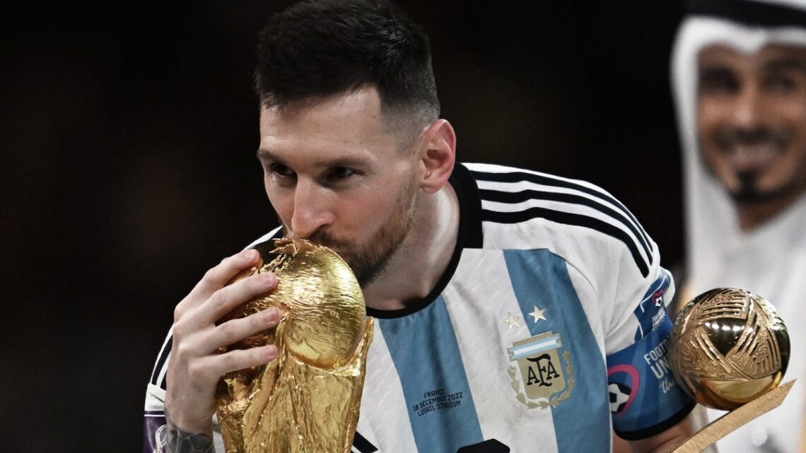 Celebración en las redesEl emotivo mensaje de Messi a un mes del Mundial: «Qué hermosa locura vivimos»