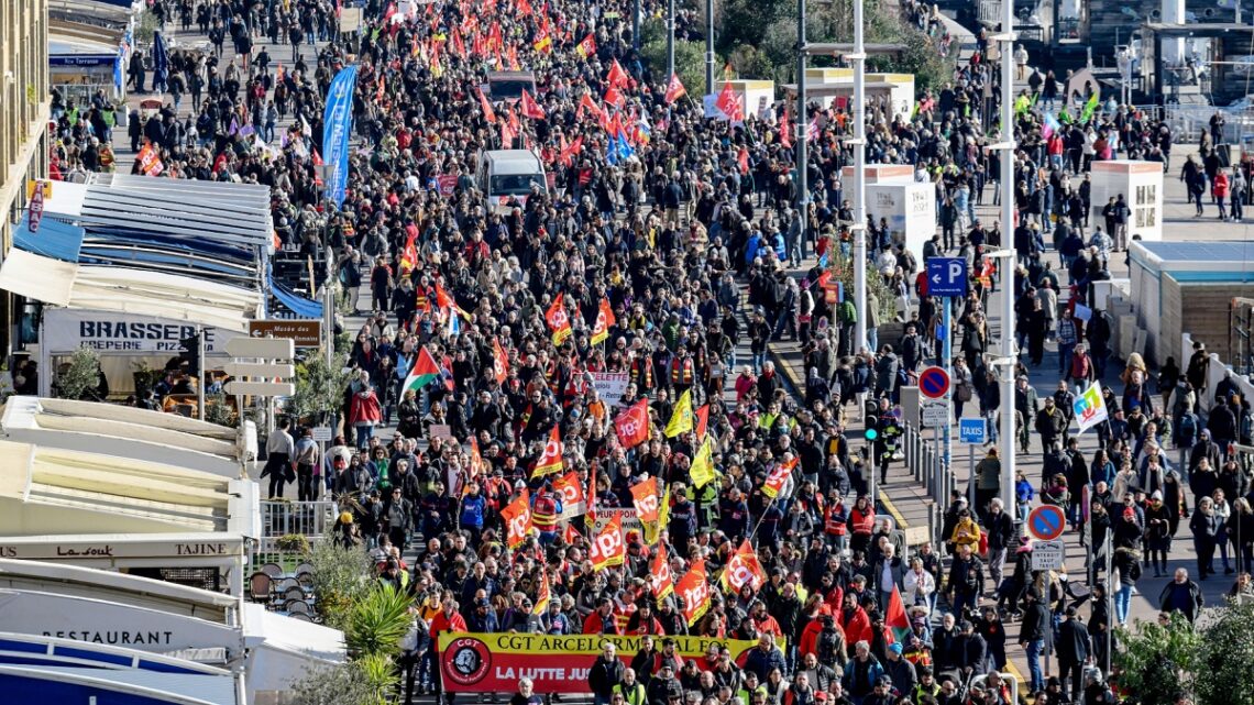 18 detenidosNuevas protestas masivas en Francia contra la reforma jubilatoria de Macron