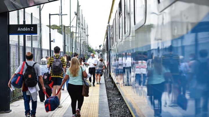 La Costa:Temporada 2023: se agotaron los pasajes de tren para enero y febrero, pero los no confirmados se pondrán a la venta