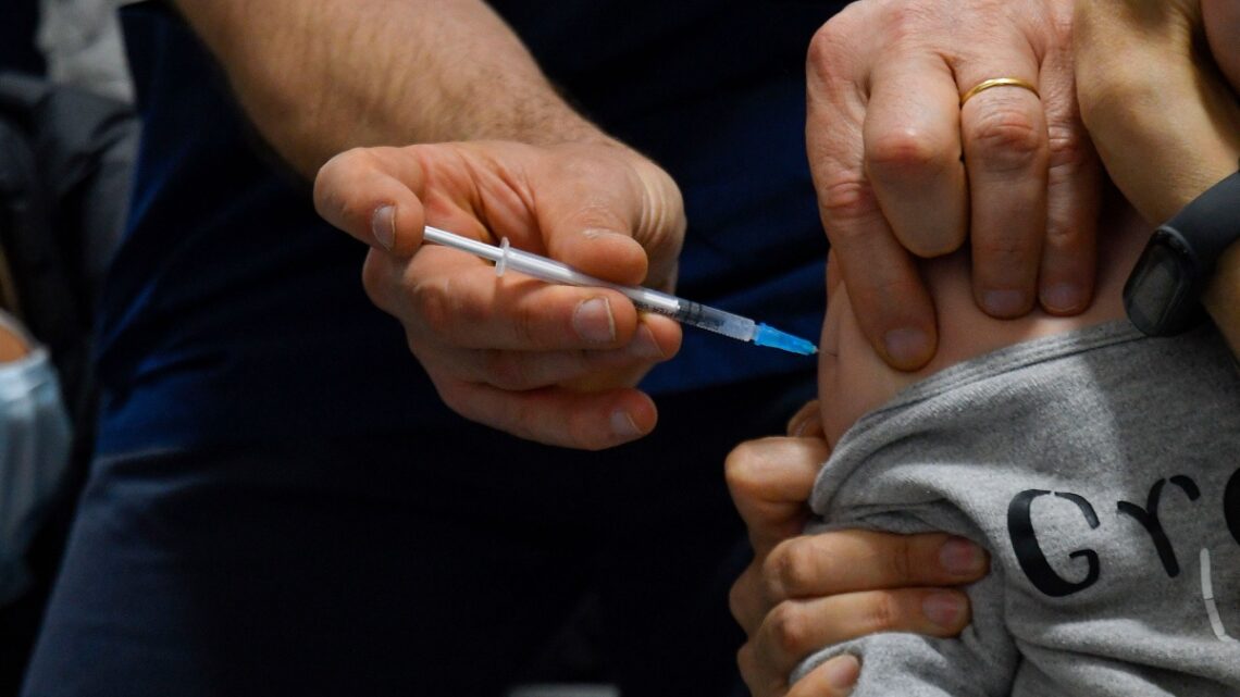 Provincia de Buenos AiresComienza la inoculación con vacunas bivalentes en la provincia de Buenos Aires