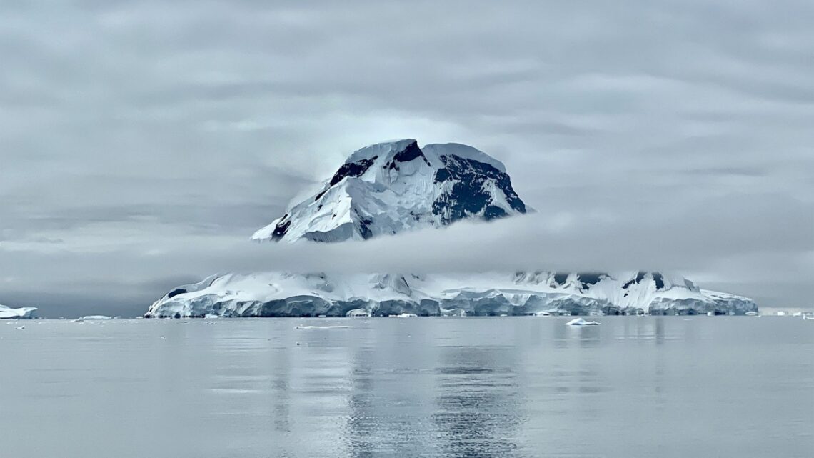 Según un informeEl colapso de un glaciar en la Antártida podría aumentar 65 centímetros el nivel del mar