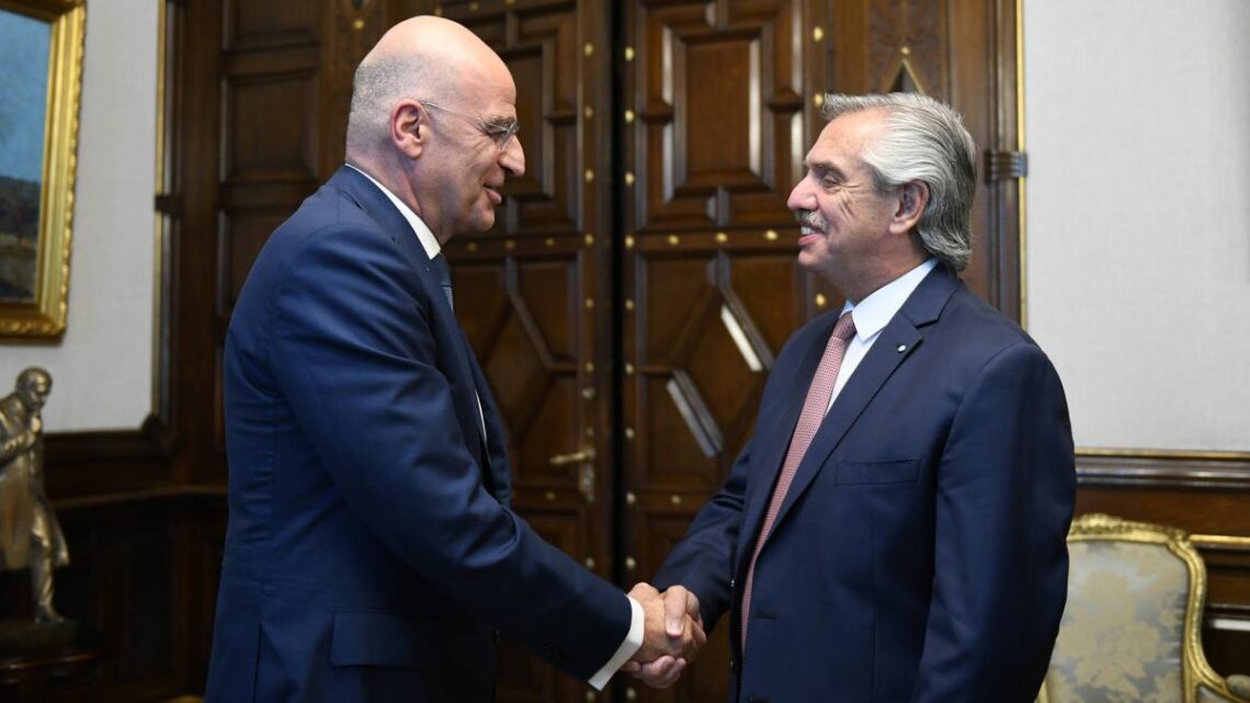 Intercambio comercial y vínculo culturalEl Presidente y el canciller de Grecia analizaron la agenda bilateral
