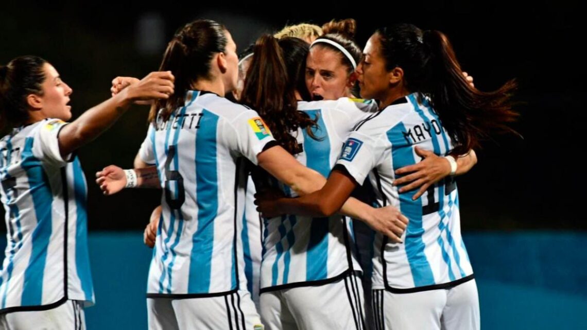 La puesta a puntoLa selección argentina femenina de fútbol venció 2 a 0 a Nueva Zelanda