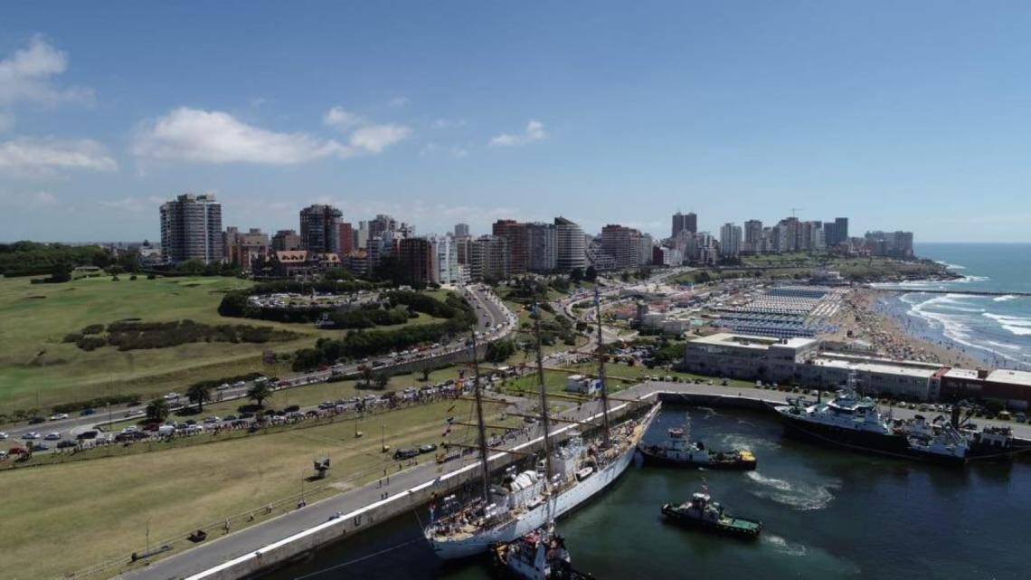 Mar del Plata:Hasta cuándo se puede visitar la Fragata Libertad, que ya fue recorrida por 25.000 personas