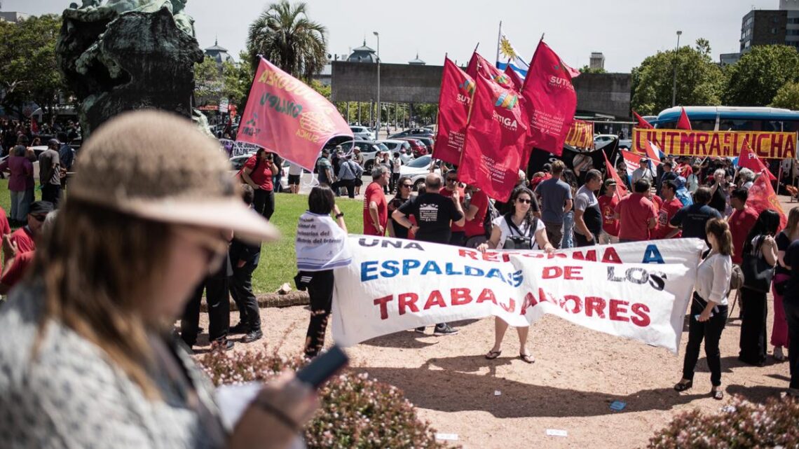 Este juevesLa central sindical uruguaya para y marchará contra la reforma a las jubilaciones