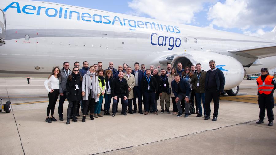 Hito en la compañíaAerolíneas Argentinas presentó en Ezeiza su primer avión exclusivo para carga