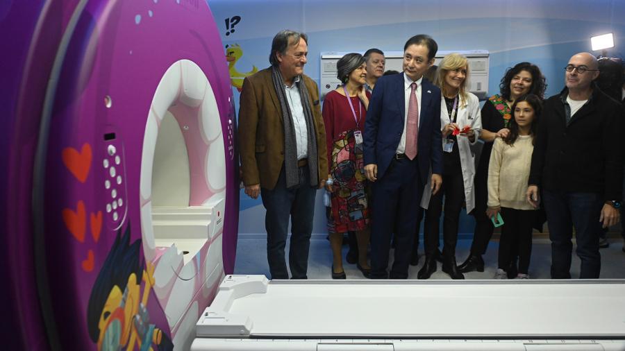 SaludEl Garrahan presentó el primer resonador magnético de alta tecnología en hospitales pediátricos