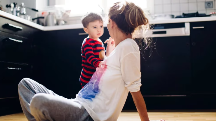 Salud“Disciplina a tu hijo de un año y olvida la crianza amable”, aconseja una experta en psicología infantil»