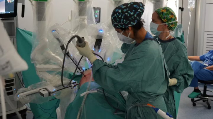 CienciaHito de la ciencia: se realizó el primer trasplante pulmonar con un robot sin abrir el tórax