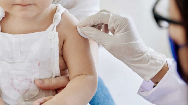Ante la llegada de frios intensosEl Ministerio de Salud instó a la población de riesgo a vacunarse contra la gripe