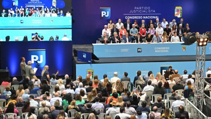 Expectativa por un encuentro claveEl PJ deliberó en Ferro para conformar un «frente bien amplio» en las elecciones
